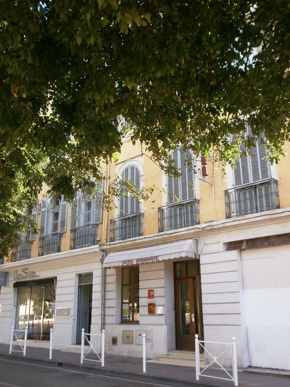 Hotel Bonaparte Тулон Екстериор снимка